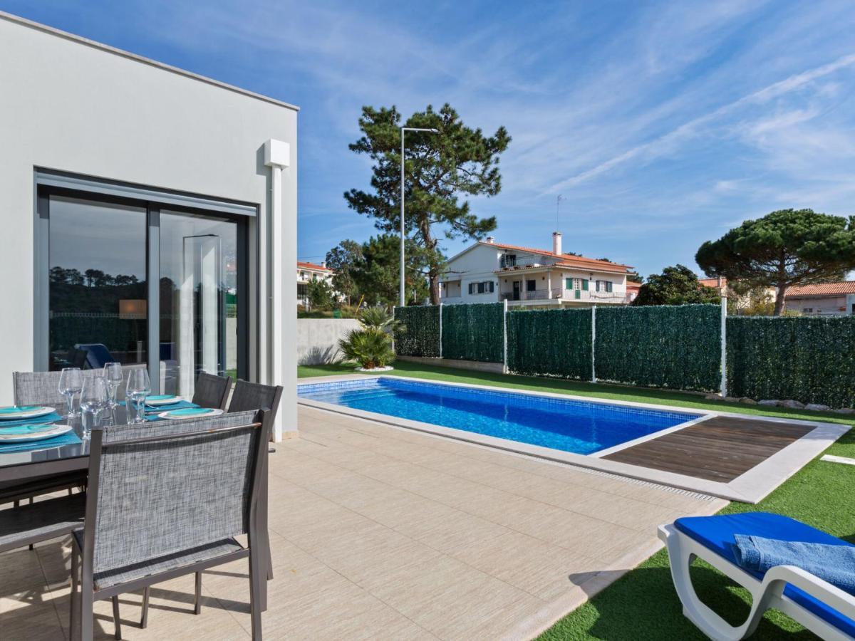 Luxury Villa With Private Pool Foz do Arelho Rum bild